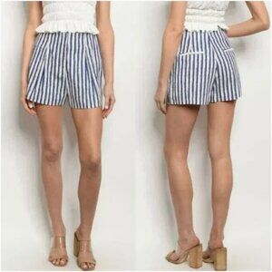 Gilli Women's Linen Blend Ivory Blue Striped Printed Shorts Size Medium